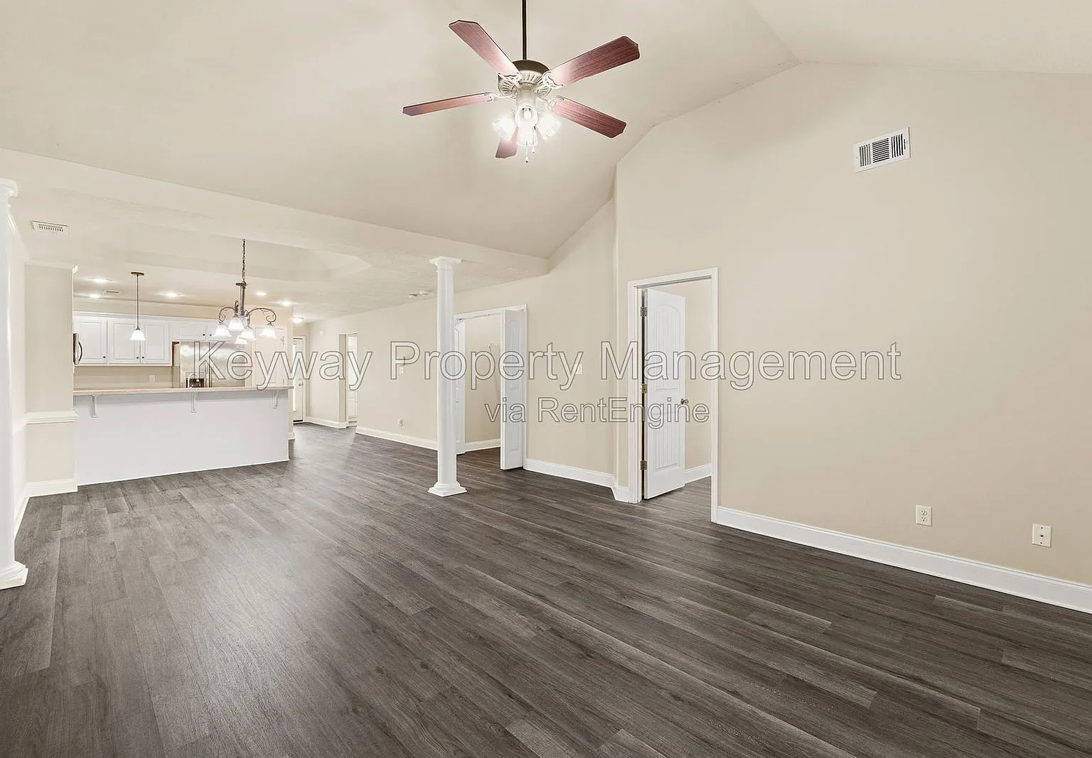 2 bed, 2.0 bath, 1135 sqft, $1,460 — Photo 4
