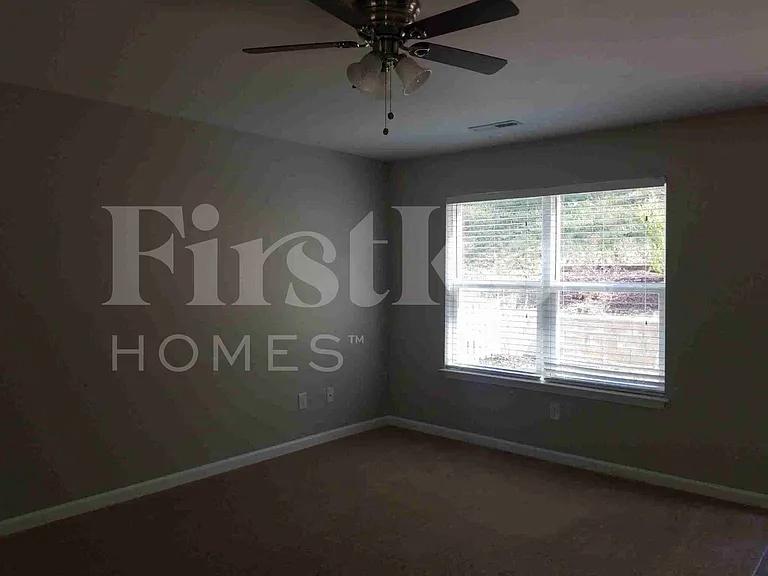901 Leatherstone Ln — Photo 7