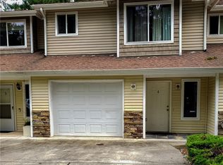 19306 75th St E APT D4, Bonney Lake, WA 98391
