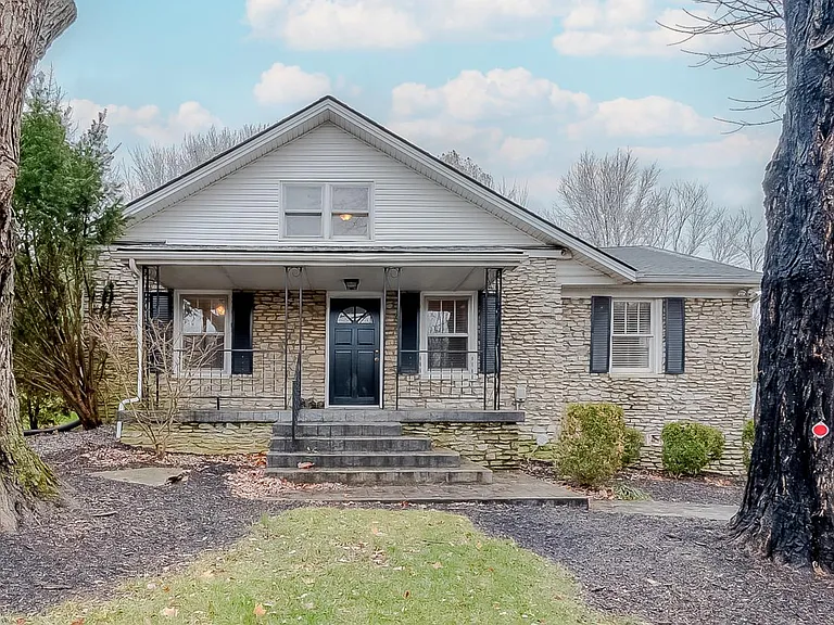 396 Chilesburg Rd — Photo 1