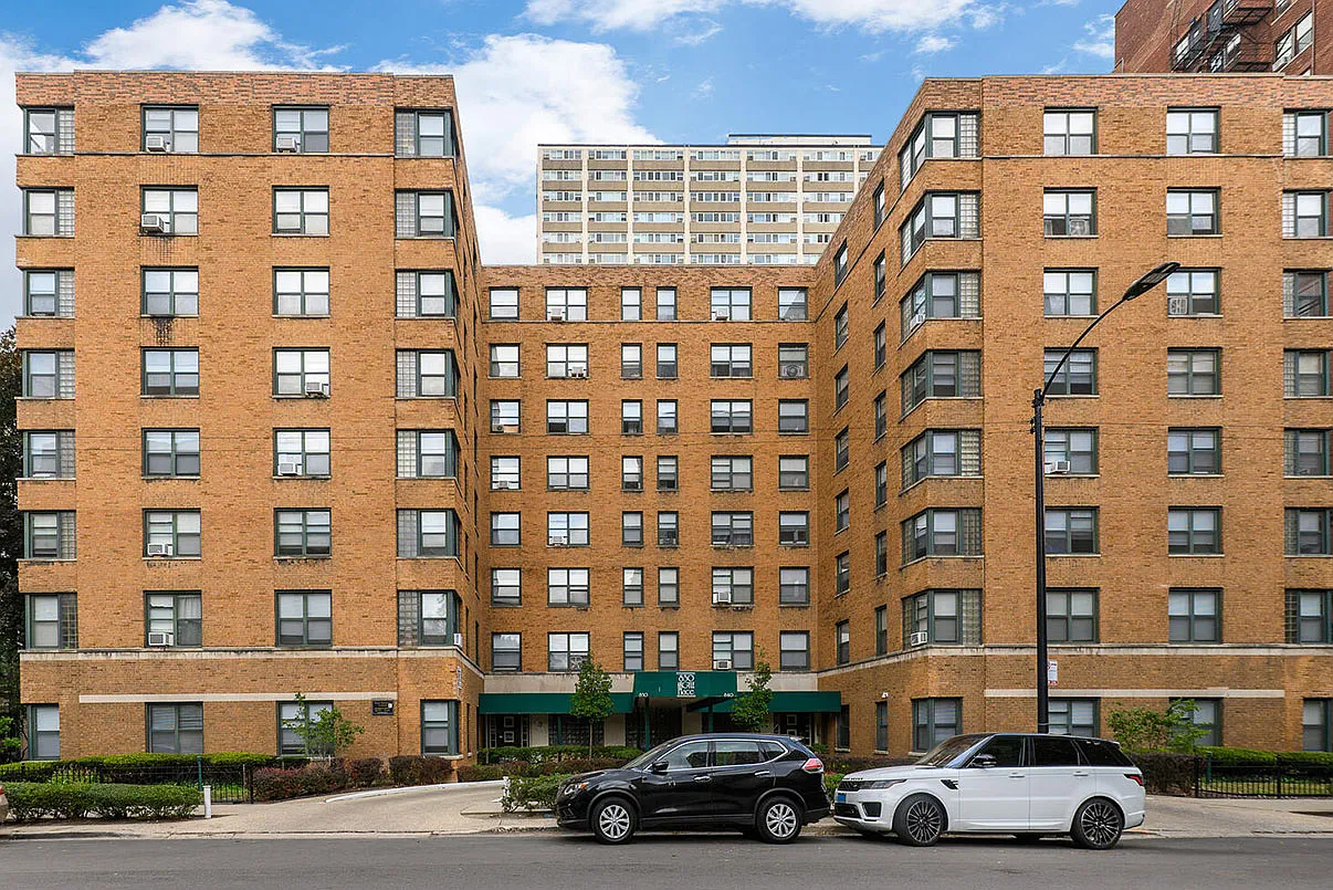850 Argyle Place — Photo 2
