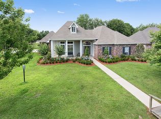 3055 Mountain Ct, Mandeville, LA 70448