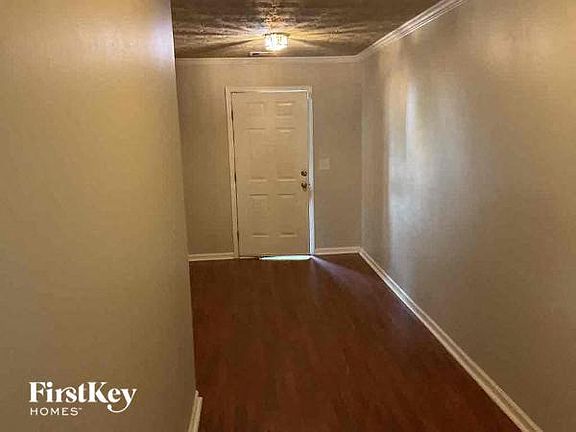 2nd image of 736 Shadow Lakes Dr