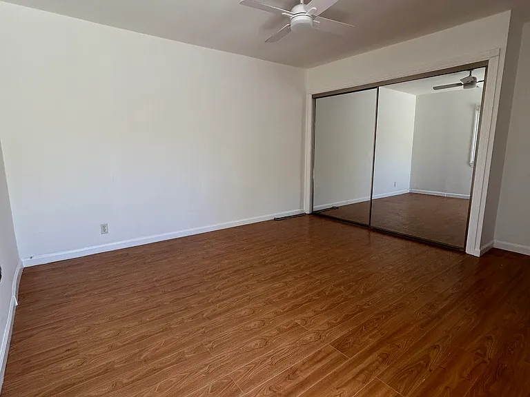 12540 Barbara Ann St — Photo 5