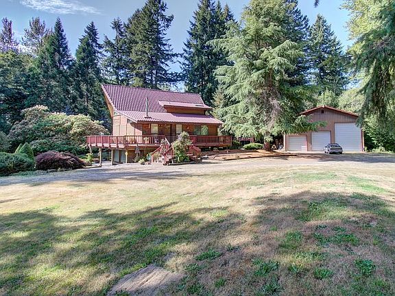 2nd image of 7510 NE 244th Cir