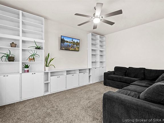 3rd image of 147 Paulanna Avenue