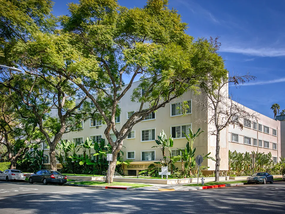 Oakhurst Towers