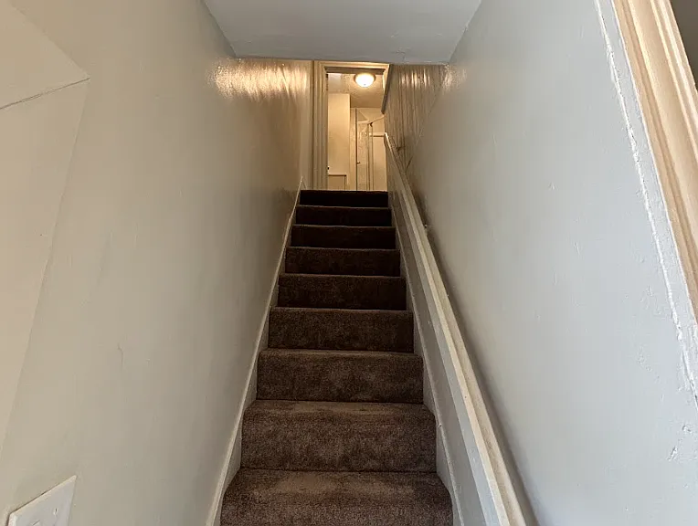 425 Ohio Ave #4 — Photo 11