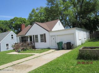 142 Pleasant Ave, Battle Creek, MI 49015