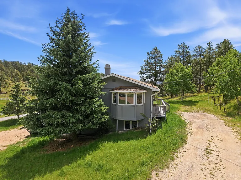 836 Sleepy Hollow Dr #A — Photo 2