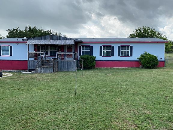 5th image of 203 Julia Dr