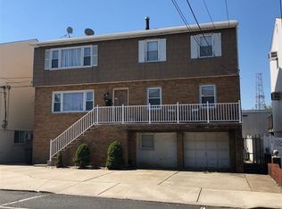 106 E 25th St #2, Bayonne, NJ 07002