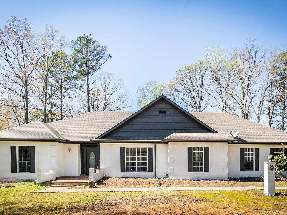 1st image of 8700 Old Warren Rd