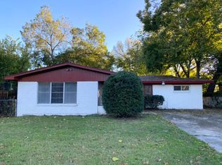 4244 Killian St, Fort Worth, TX 76119