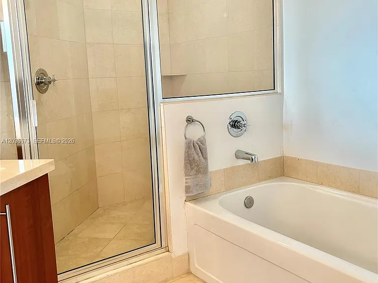 79 SW 12th St #4012 — Photo 10