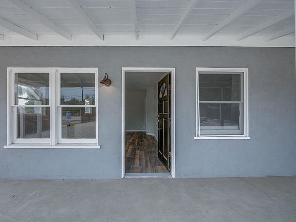 5th image of 13233 Glenoaks Blvd