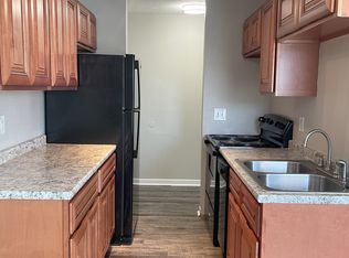 2702 Industrial Dr #616, Bowling Green, KY 42101
