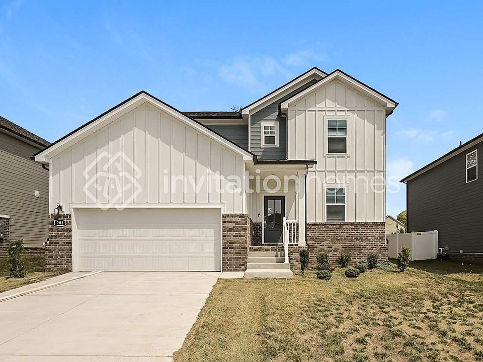 1st image of 204 E Millbrook Dr
