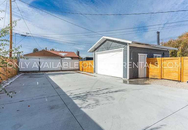 5866 S 129 W #DOWNSTAIRS — Photo 20