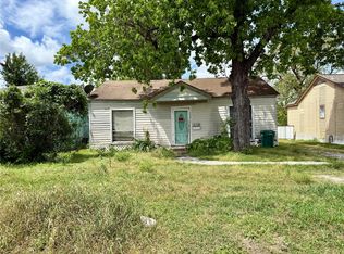 310 Center St, Pasadena, TX 77506