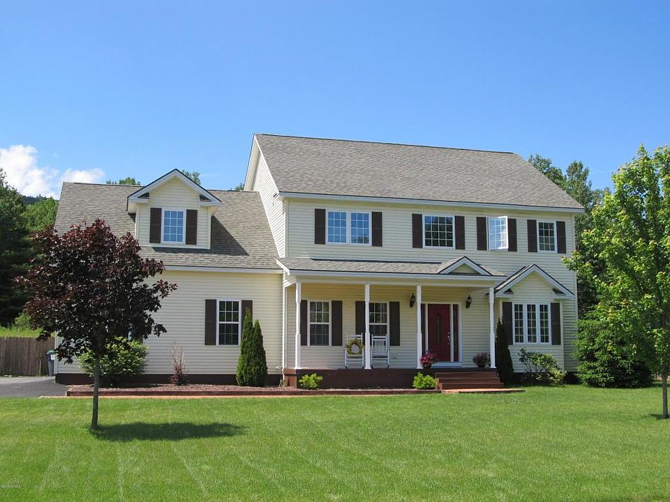 1st image of 14 Western Reserve Trl