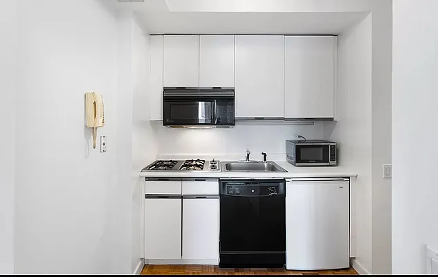 Rented by Oxford Property Group | media 16