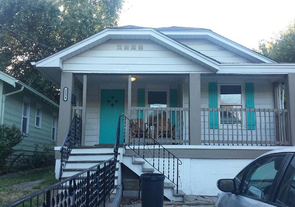 1st image of 4421 Lloyd St