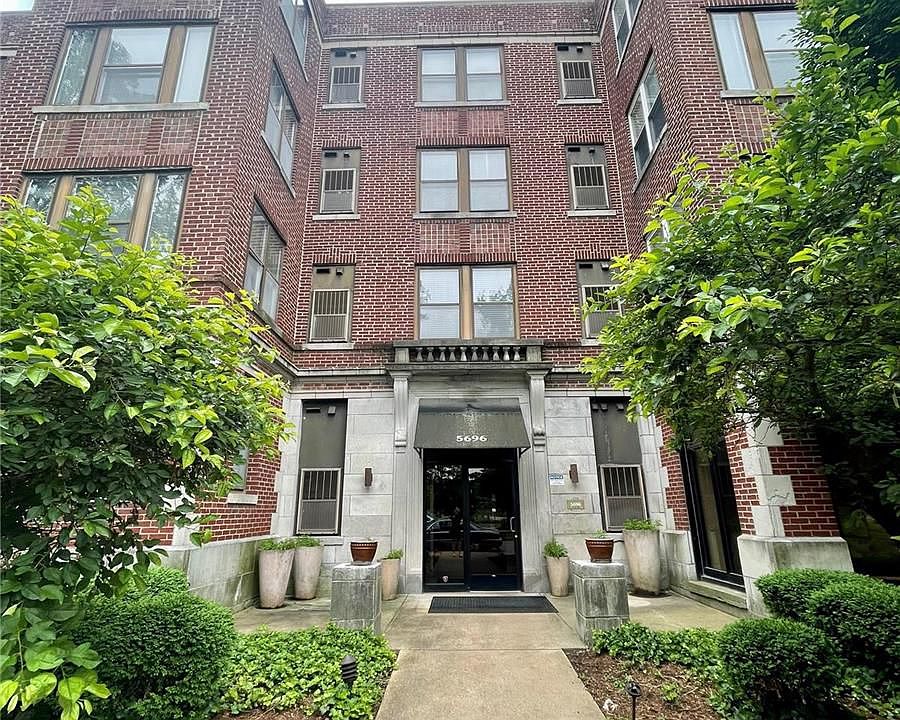 1st image of 5696 Kingsbury Ave #407