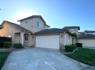 1318 Robinson Ln, Lodi, CA 95242