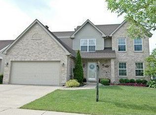 4350 Rolling Hills Dr, Lake In The Hills, IL 60156
