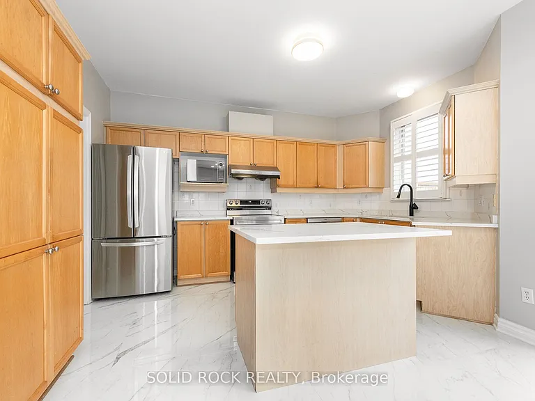 55 Gleeson Way W — Photo 15