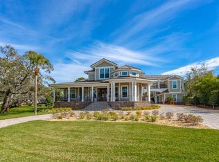 131 Edgewater Dr, Dunedin, FL 34698