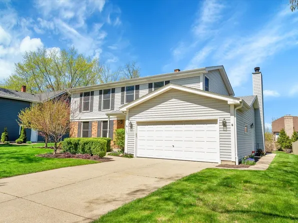 1062 Butler Dr, Crystal Lake, IL 60014
