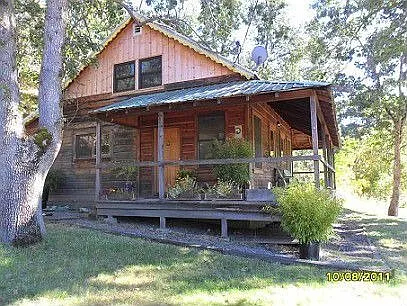 817 Horse Creek Rd photo 1