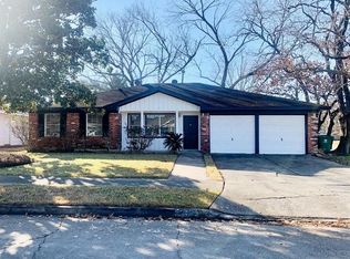 5535 Birdwood Rd, Houston, TX 77096