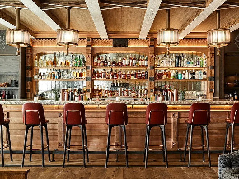 Building's Lounge