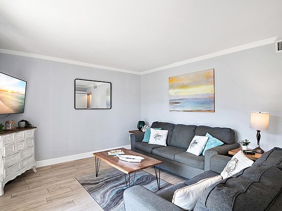 4th image of 146 Sandpiper Bay Unit 2A