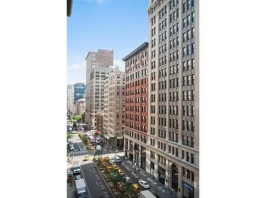 Rented by Nest Seekers International | media 25