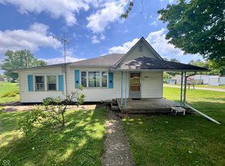 2004 S R St, Elwood, IN 46036