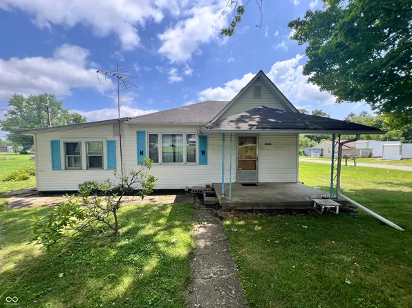 2004 S R St, Elwood, IN 46036