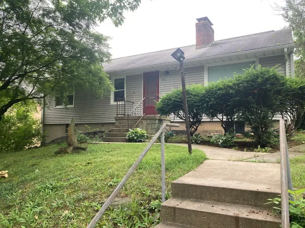 512 S Atherton St, State College, PA 16801