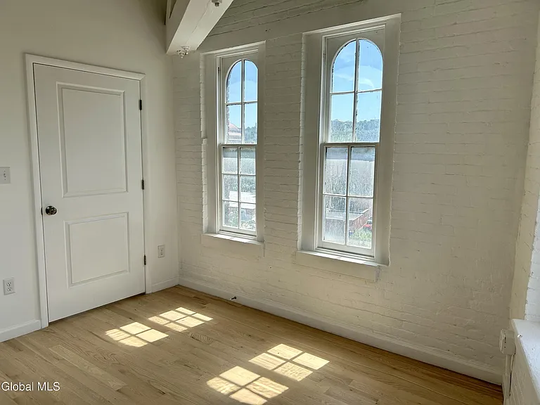155 River St #5D — Photo 14