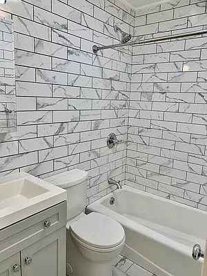 Rented by Halvatzis Realty | media 10