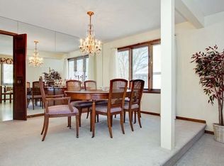 8707 Westmoreland Ln, Saint Louis Park, MN 55426