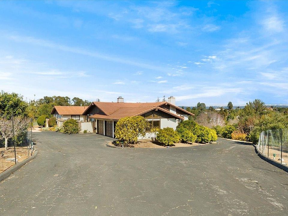 24601 Voorhees Dr, Los Altos Hills, CA 94022 Zillow