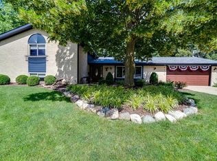 4812 Rean Meadow Dr, Dayton, OH 45440