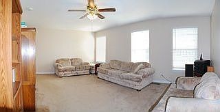 2nd image of 3429 Middlebury Way