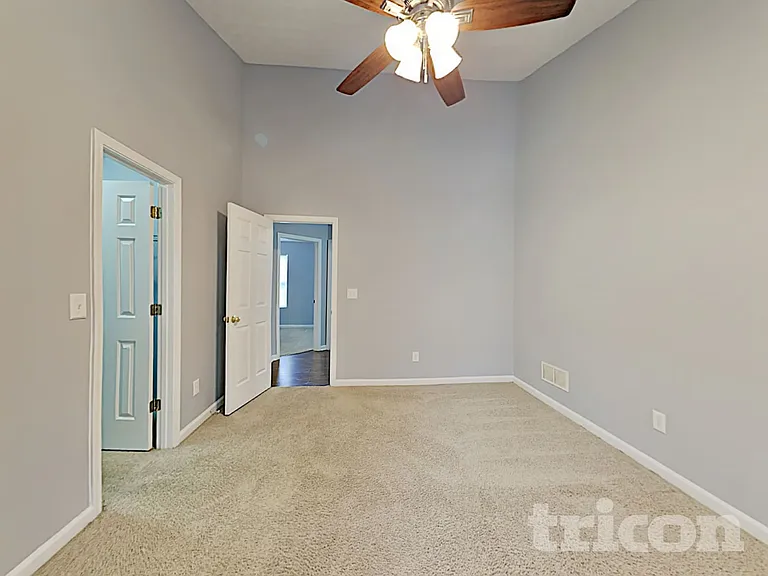 2331 Sandspring Dr SW — Photo 8