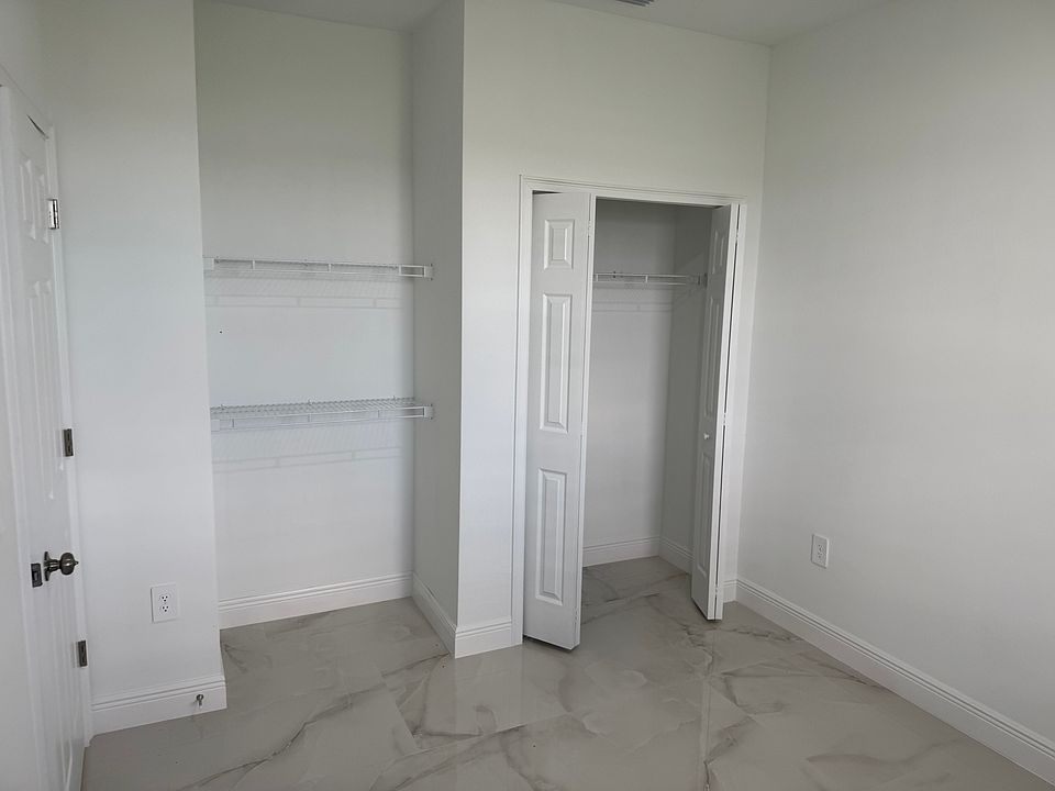 1st image of 239 Milwaukee Blvd #239