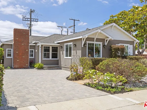 2500 Armour Ln, Redondo Beach, CA 90278